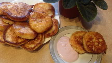 Оладьи на молоке и дрожжах