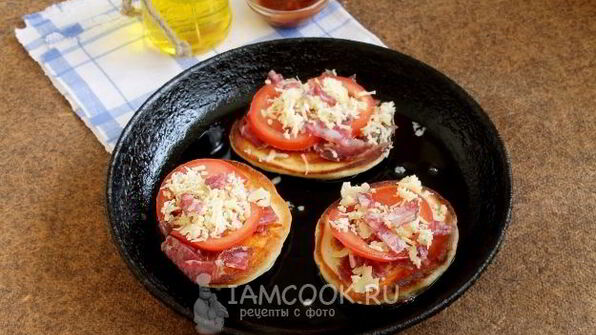 оладьи-пиццы на кефире