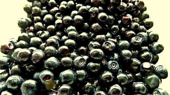 оладьи с шоколадно-ягодной добавкой