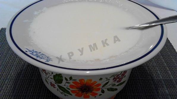 пышные оладьи с изюмом на кефире