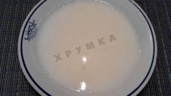 пышные оладьи с изюмом на кефире