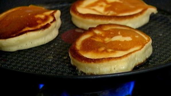 сахарные оладьи с инжиром