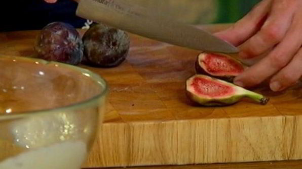 сахарные оладьи с инжиром