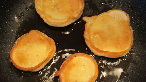 яблочные оладушки