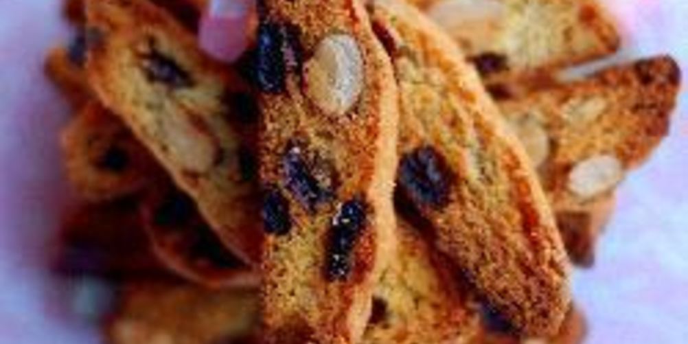 Рецепт бискотти с изюмом и грецким орехом