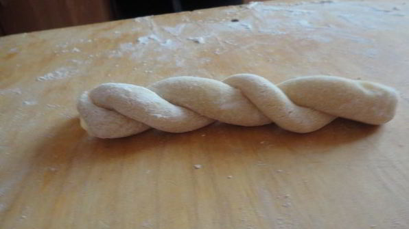 греческое пасхальное печенье