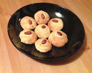 Кукурузное печенье с миндалем