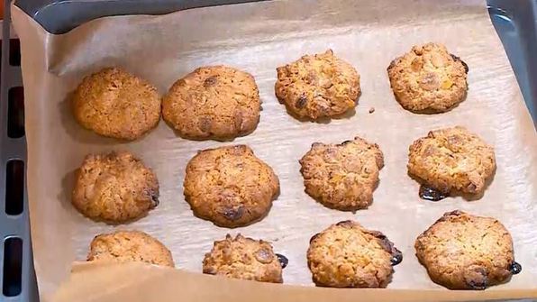 ореховое печенье с белым шоколадом и кокосом