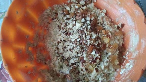 овсяное печенье с бананом, грецким орехом и изюмом