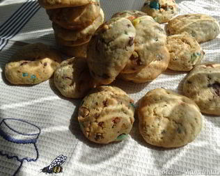 Печенье с драже m&m