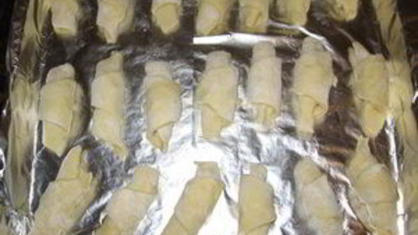 сдобные рогалики с мармеладом