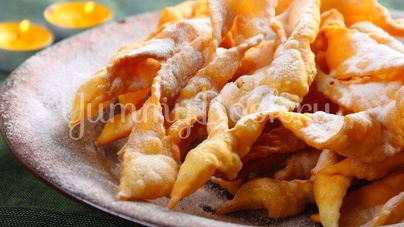 Сладкое печенье Хворост