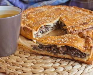 Ароматный пирог с грибами