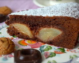 Грушевый пирог с шоколадом