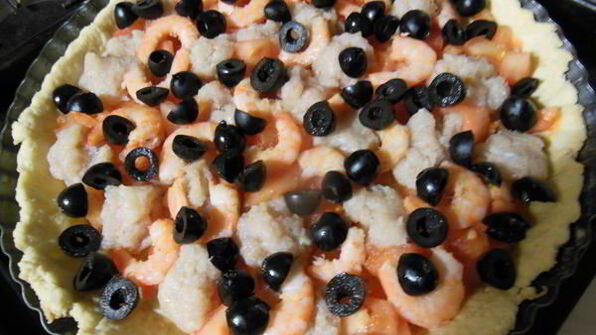 киш с креветками и рыбными шариками