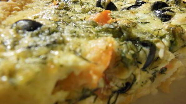 киш с креветками и рыбными шариками