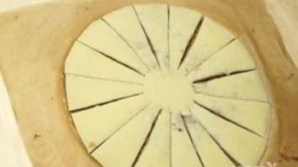 красивый пирог из дрожжевого теста