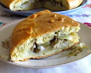 Пирог на кефире с рыбой