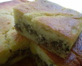 Пирог на кефире с жареными грибами