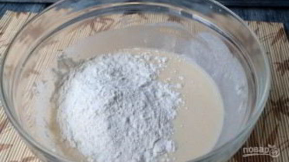 пирог с брусникой из дрожжевого теста