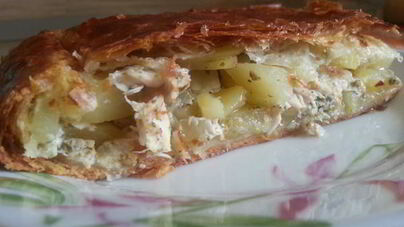 Пирог с картошкой и сливочной курочкой