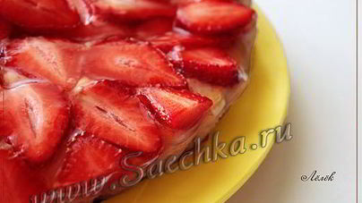 Пирог с клубникой