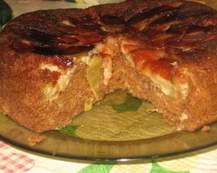 Пирог с яблоками в мультиварке Панасоник