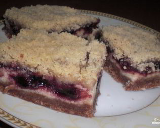 Пирог со смородиновым джемом