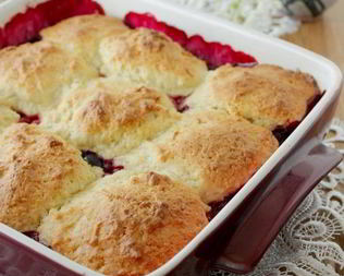 Пирог Ягодные пуфы