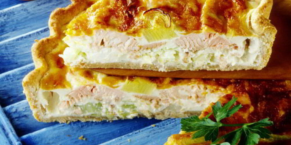 Рецепт рыбный пирог с сайрой