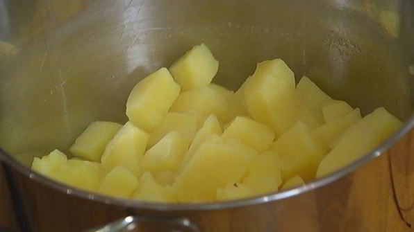 рыбный пирог со сливочной начинкой