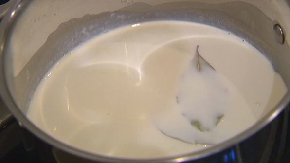 рыбный пирог со сливочной начинкой