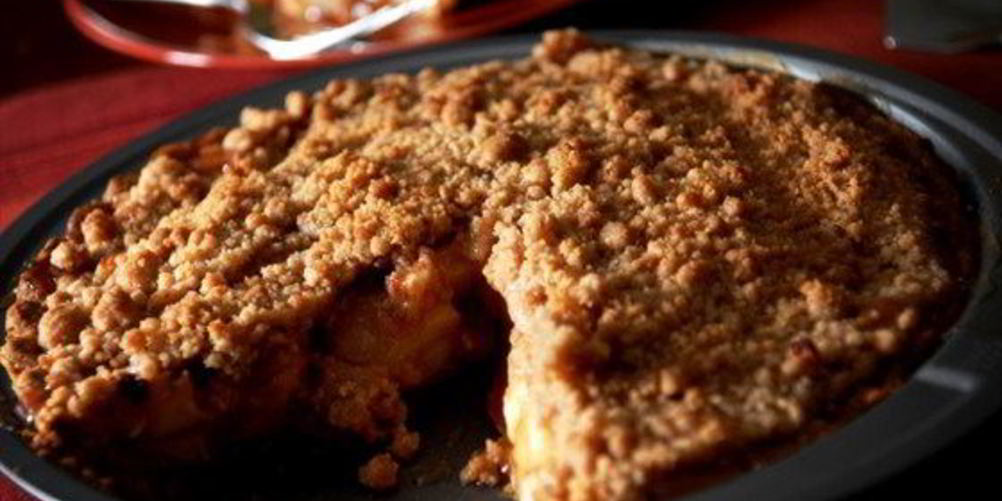 Рецепт слоеный пирог с яблоками и миндалем по-нормандски