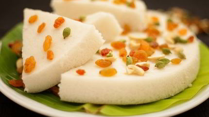 Тайландский рисовый пирог с фруктами