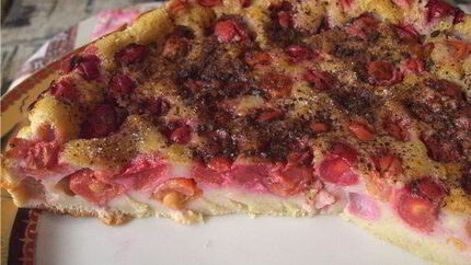 Вишневый пирог Клафути