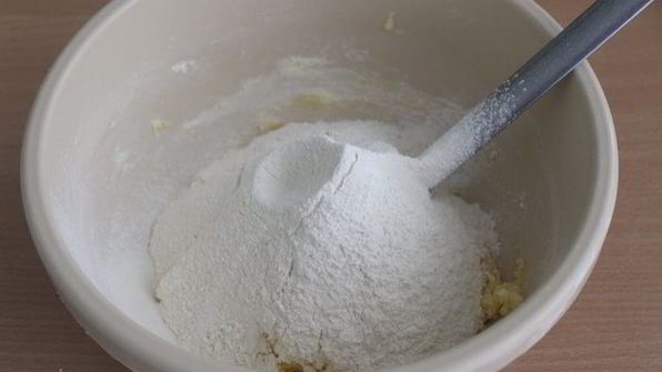 яблочный пирог с кукурузной мукой