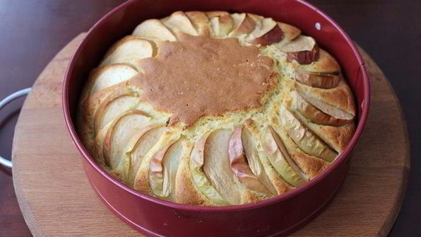 яблочный пирог с кукурузной мукой