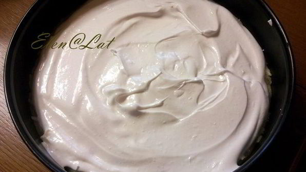 яблочный пирог с лимоном и безе