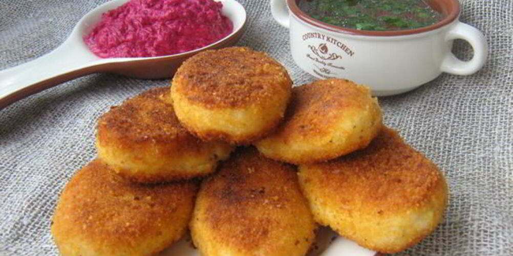 Рецепт картофельные пирожки с брынзой