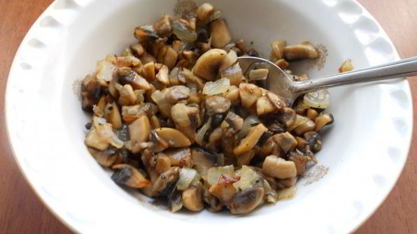 хрустящие открытые пирожки-цветочки с грибами