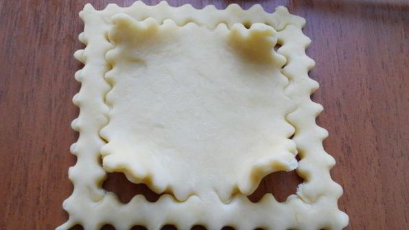 хрустящие открытые пирожки-цветочки с грибами