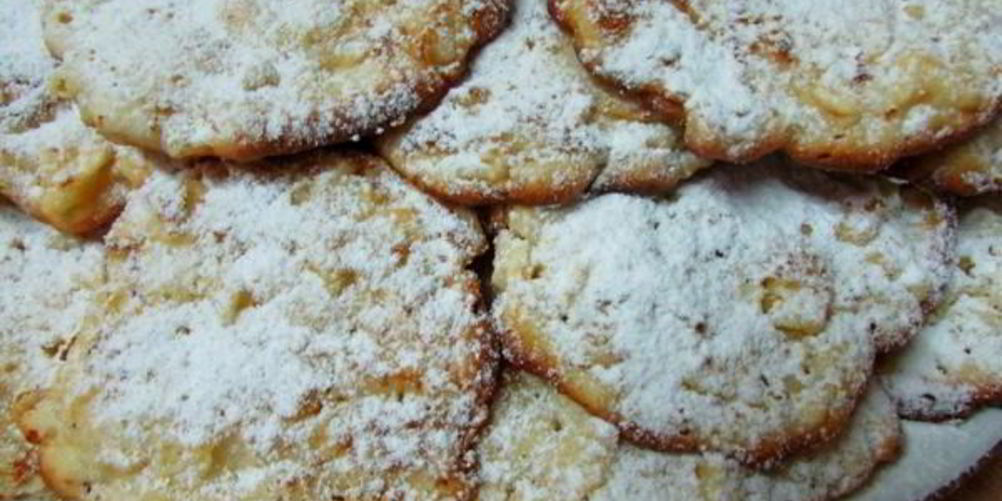 Рецепт мини-пирожки яблочное наслаждение