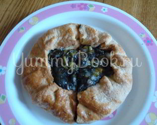 Открытые пирожки с щавелем