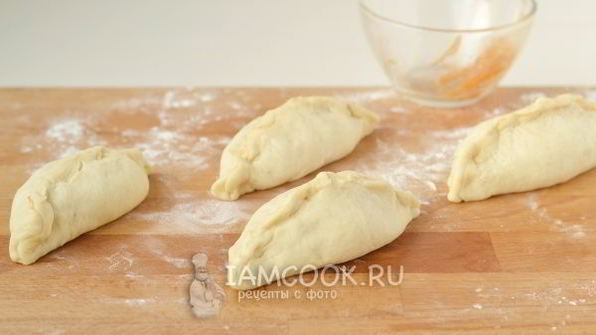 пирожки дрожжевые на кефире