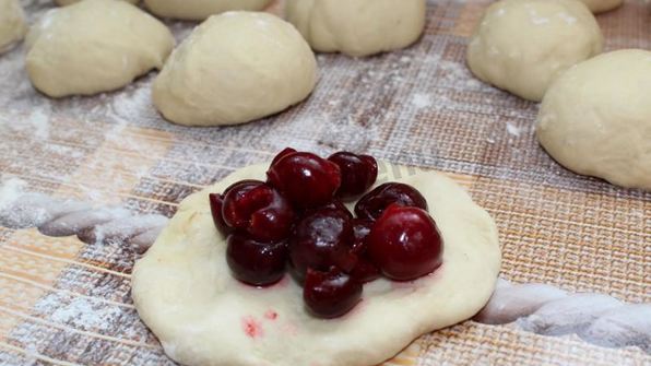 пирожки духовые на дрожжах