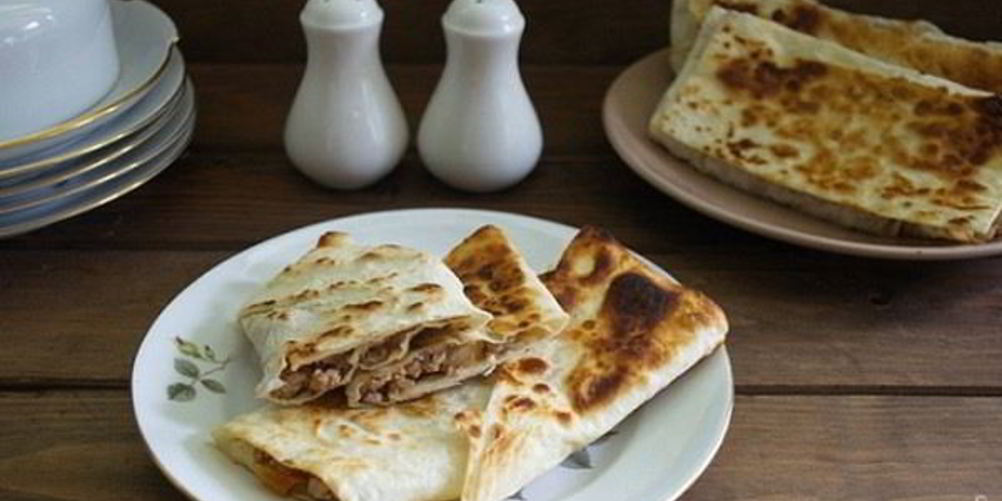 Рецепт пирожки из лаваша с мясом в духовке