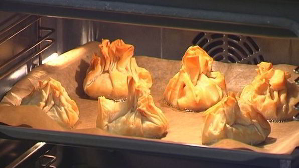 пирожки из теста фило с рисом и грибами