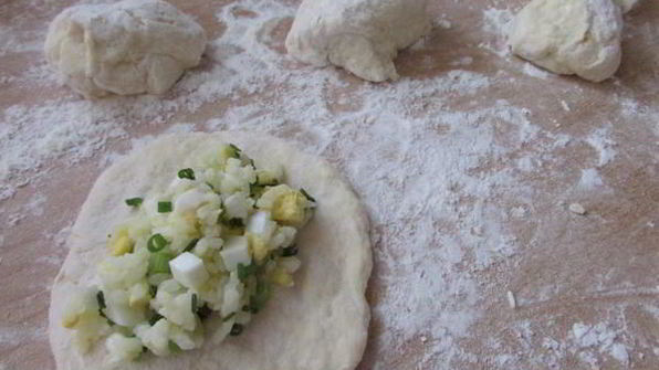 пирожки на сметанно-кефирном тесте