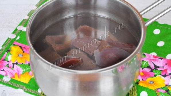 пирожки с говяжьей печенью и капустой