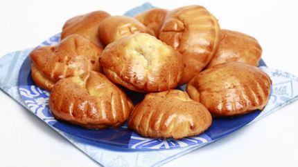 Пирожки с капустой и яйцом